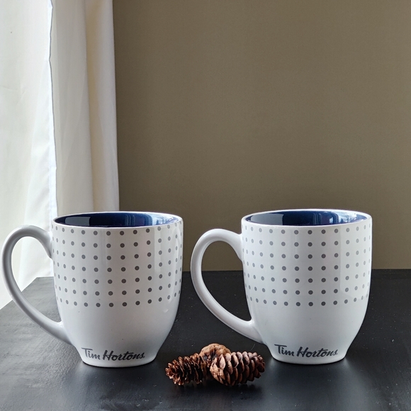 2 Tim Hortons coffee mugs | 2017 | 🤍💙🩶 white grey polka dots | 12 oz - Picture 13 of 13